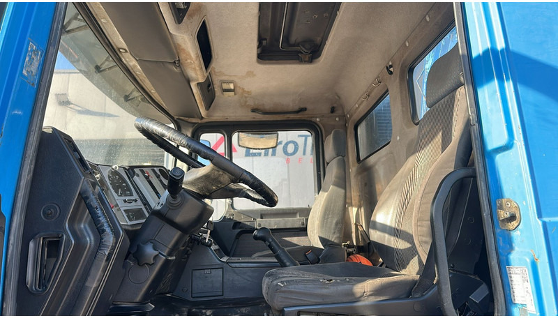 Camión volquete MAN 35.364 (STEEL SUSP. / 6 CYLINDER / BIG AXLE / EURO 2 / MEILLER TIPPER): foto 13
