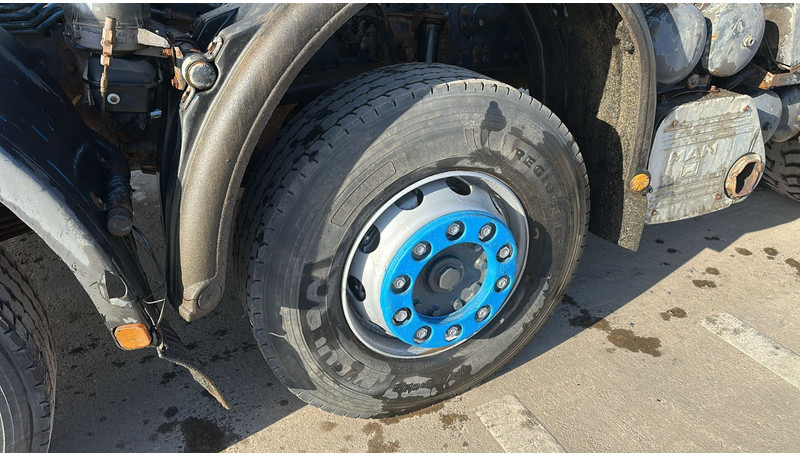 Camión volquete MAN 35.364 (STEEL SUSP. / 6 CYLINDER / BIG AXLE / EURO 2 / MEILLER TIPPER): foto 10