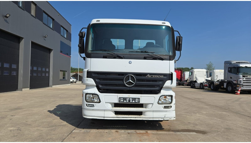 Mercedes-Benz Actros 2636 (6X4 / LAMES / GRAND PONT / MP2 / STEEL SUSP. / BOITE MANUELLE / MANUAL GEARBOX / 9M CHASSIS !!!) - Camión caja abierta: foto 2 Mercedes-Benz Actros 2636 (6X4 / LAMES / GRAND PONT / MP2 / STEEL SUSP. / BOITE MANUELLE / MANUAL GEARBOX / 9M CHASSIS !!!) - Camión caja abierta: foto 2