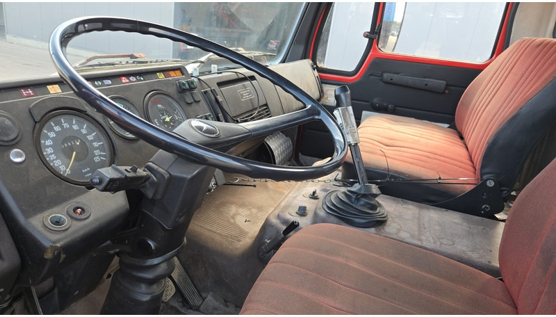 Leasing de Mercedes-Benz SK 1624 (V8 / LAMES / GRAND PONT / STEEL SUSP. / BIG AXLE) Mercedes-Benz SK 1624 (V8 / LAMES / GRAND PONT / STEEL SUSP. / BIG AXLE): foto 13