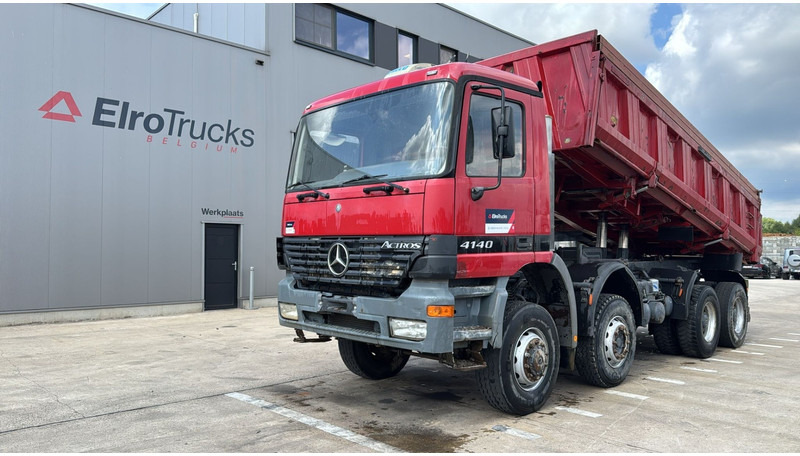 Mercedes-Benz actros 4140 (8X6 / BOITE MANUELLE / MANUAL GEARBOX / GRAND PONT / LAMES / STEEL SUSP.) - Camión volquete: foto 1 Mercedes-Benz actros 4140 (8X6 / BOITE MANUELLE / MANUAL GEARBOX / GRAND PONT / LAMES / STEEL SUSP.) - Camión volquete: foto 1