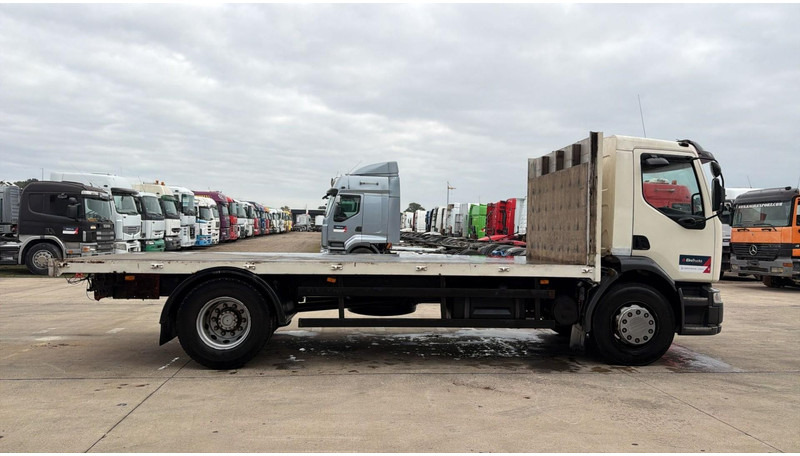Renault Midlum 270 (18 TONNES / BOITE MANUELLE / MANUAL GEARBOX / GOOD CONDITION) - Camión caja abierta: foto 4 Renault Midlum 270 (18 TONNES / BOITE MANUELLE / MANUAL GEARBOX / GOOD CONDITION) - Camión caja abierta: foto 4