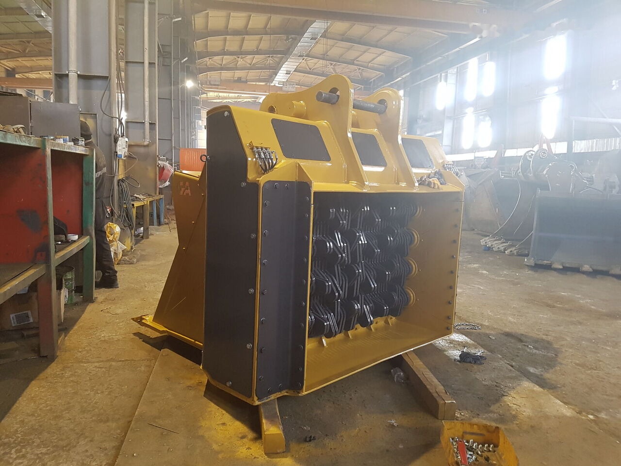 Galen Impact Screening Bucket - Cuchara para clasificación: foto 1 Galen Impact Screening Bucket - Cuchara para clasificación: foto 1