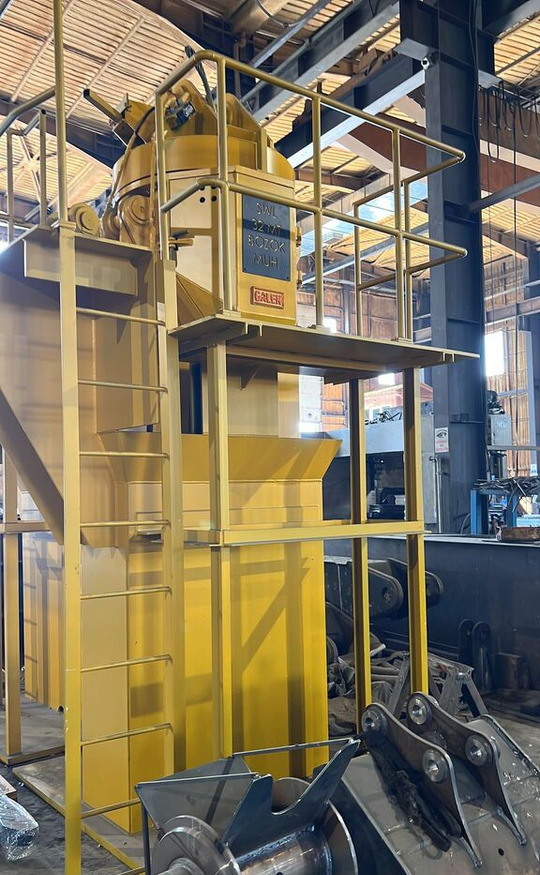 Galen New - Pinza para Maquinaria agrícola: foto 3 Galen New - Pinza para Maquinaria agrícola: foto 3