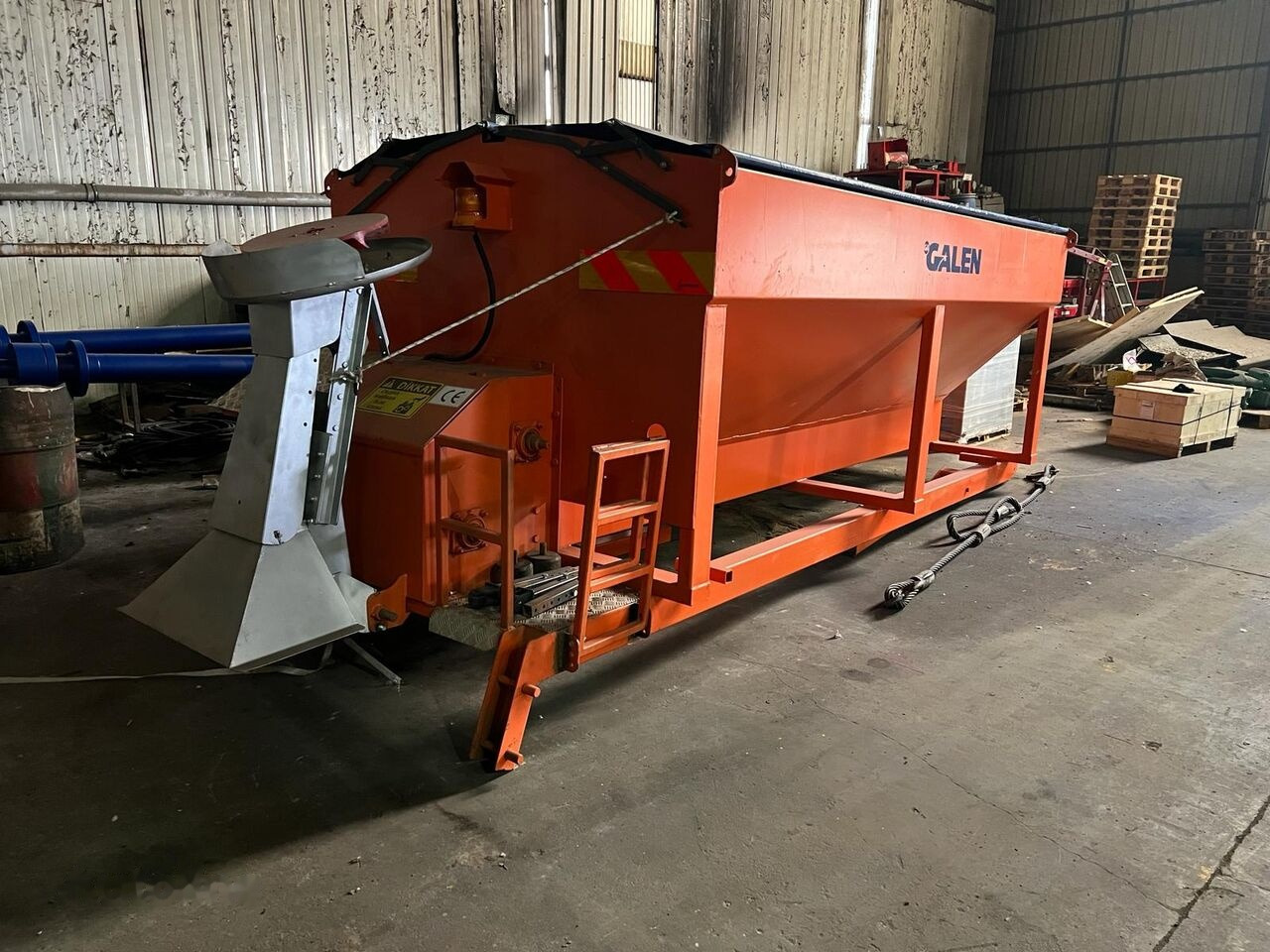 Galen Truck Salt Spreader from stock - Esparcidor de sal para Vehículo municipal: foto 1 Galen Truck Salt Spreader from stock - Esparcidor de sal para Vehículo municipal: foto 1