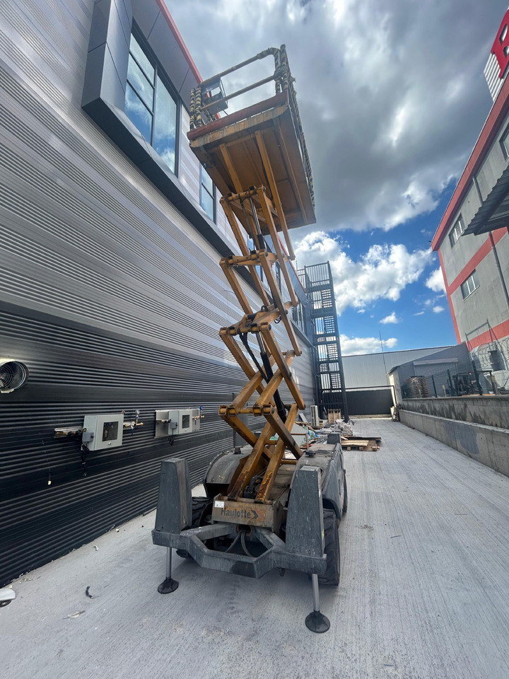 HAULOTTE Compact 12 - Plataforma de tijeras: foto 4 HAULOTTE Compact 12 - Plataforma de tijeras: foto 4