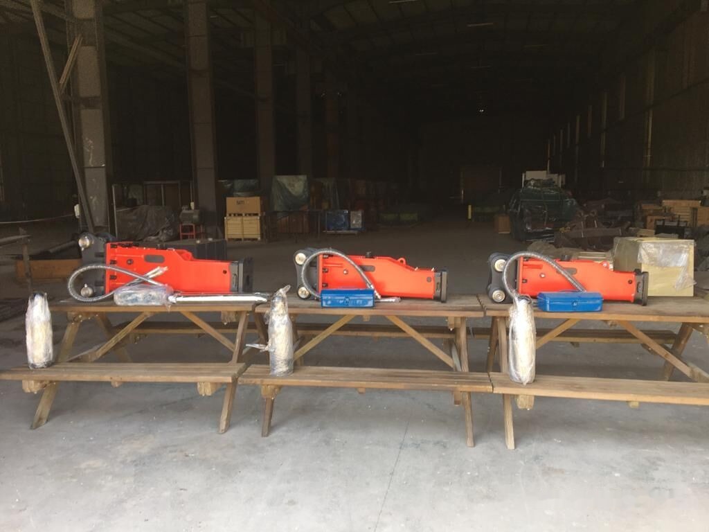 Martillo hidráulico nuevo Soosan SB40: foto 10