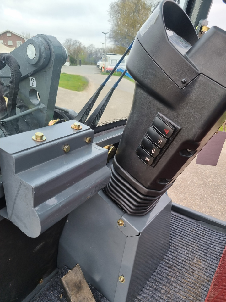 WCM L2412 - Cargadora de ruedas: foto 4 WCM L2412 - Cargadora de ruedas: foto 4