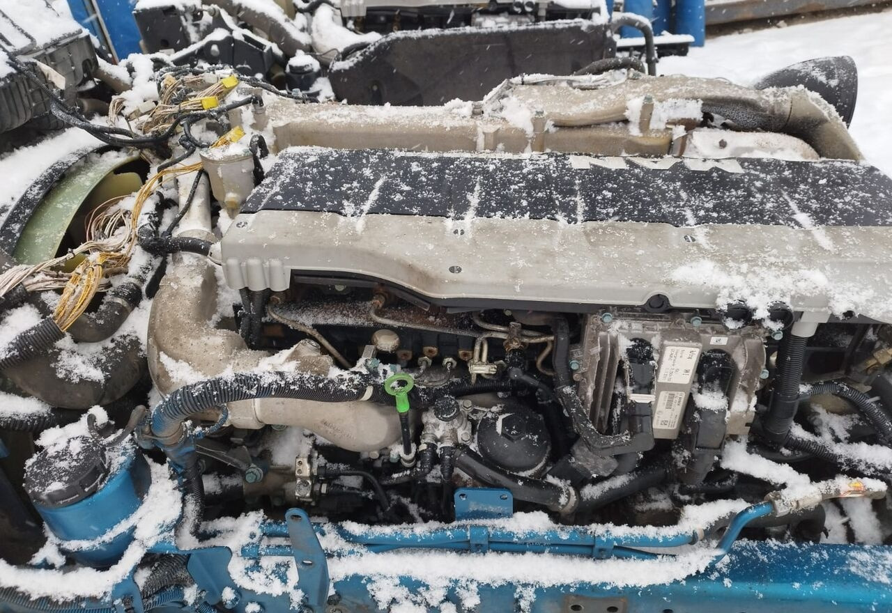 MAN D2676LF52 truck - Motor para Camión: foto 2 MAN D2676LF52 truck - Motor para Camión: foto 2