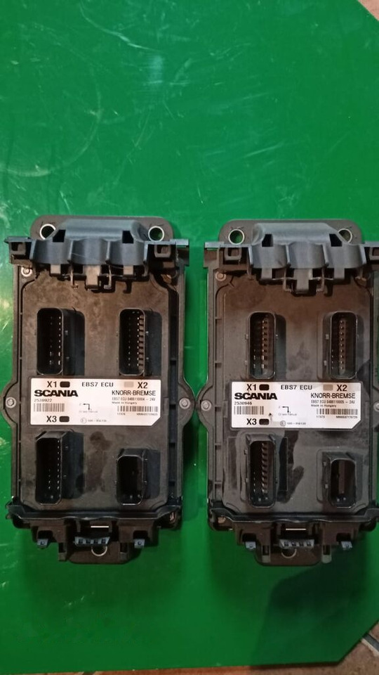 Knorr-Bremse 2530922 2530946 Scania R,S truck - Unidad de control para Camión: foto 1 Knorr-Bremse 2530922 2530946 Scania R,S truck - Unidad de control para Camión: foto 1