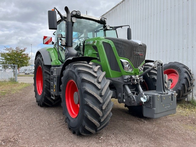 Fendt 826 Vario S4 ProfiPlus - Tractor: foto 1 Fendt 826 Vario S4 ProfiPlus - Tractor: foto 1