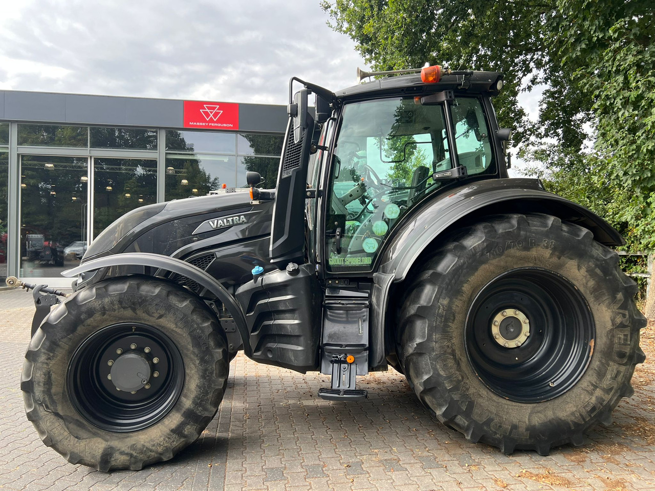 Valtra T174 Versu - Tractor: foto 2 Valtra T174 Versu - Tractor: foto 2