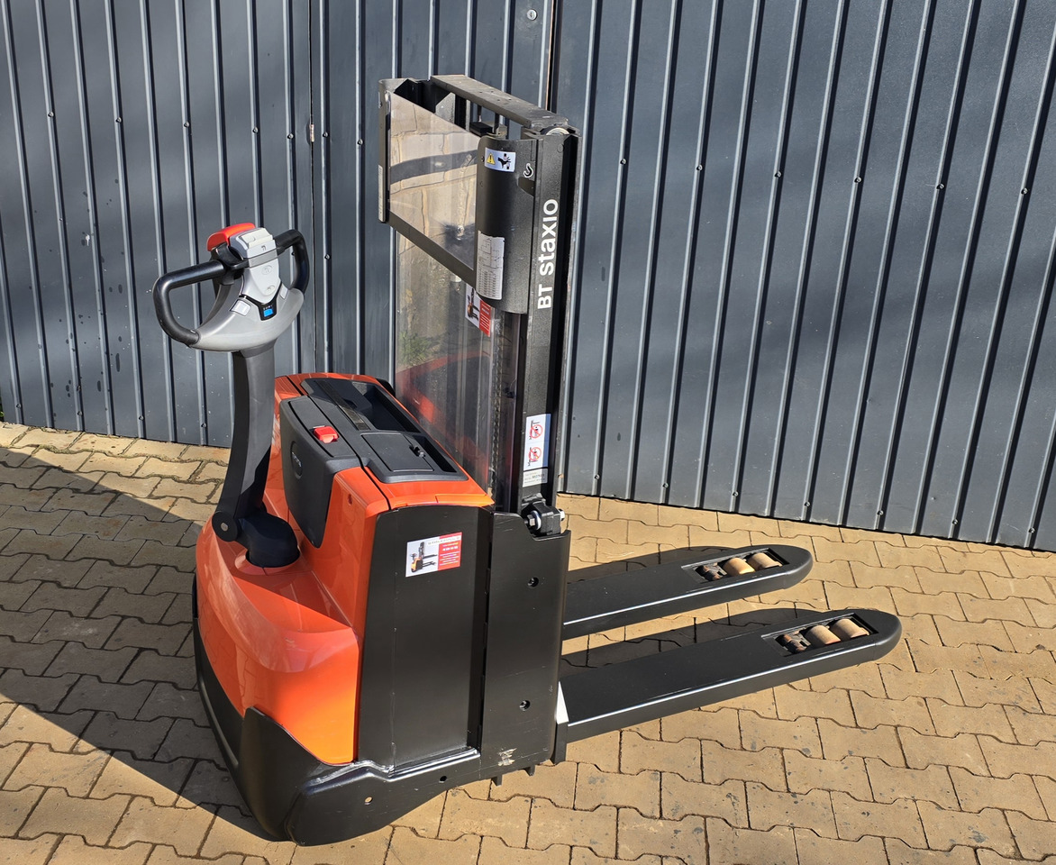 Apilador BT SWE 200 D initilal lift, wstępne podnoszenie wideł: foto 7