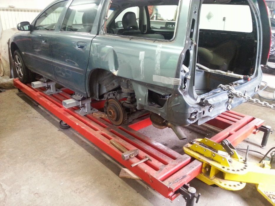 Tapka Bodywork Straightening Bench with Dozer 4000x2000 Tapka / Tapka Karosserie Richtbank mit Dozer 4000x2000 Tapka / Tapka Karosářská Rovnáci Lavička s Dozerem 4000x2000 Tapka / Tapka Banc de Drepta - Maquinaria de automoción: foto 2 Tapka Bodywork Straightening Bench with Dozer 4000x2000 Tapka / Tapka Karosserie Richtbank mit Dozer 4000x2000 Tapka / Tapka Karosářská Rovnáci Lavička s Dozerem 4000x2000 Tapka / Tapka Banc de Drepta - Maquinaria de automoción: foto 2