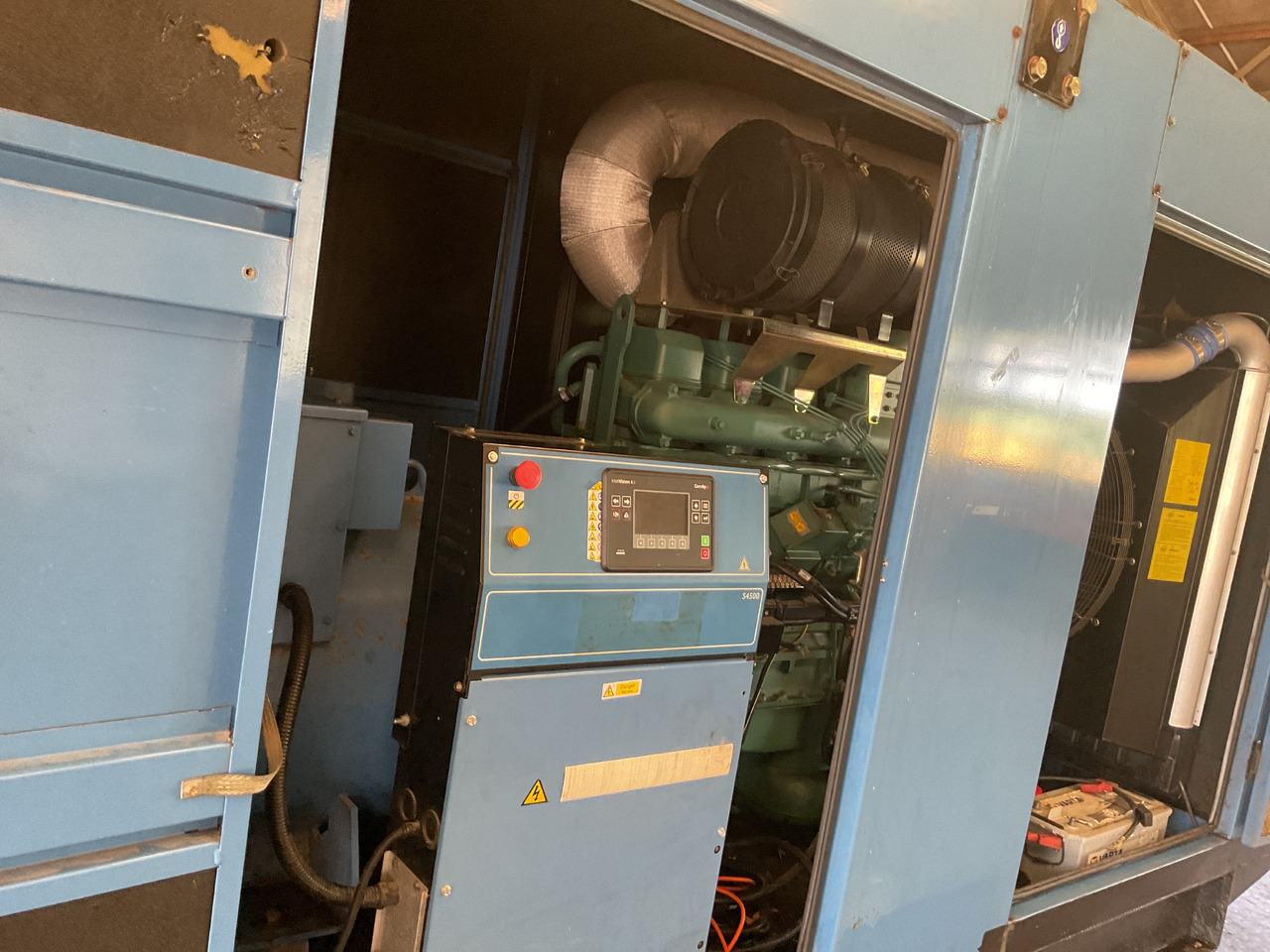 Generador industriale Volvo 550KVA generatorset SDMO. Like Brand New.: foto 6