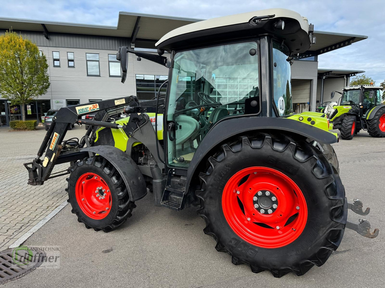 CLAAS ATOS 220 MR C - Tractor: foto 5 CLAAS ATOS 220 MR C - Tractor: foto 5