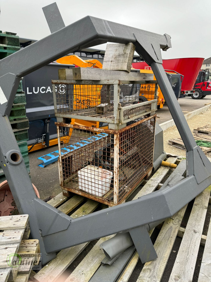 CLAAS Orbis 750 Transportfahrwerk - Bastidor/ Chasis para Maquinaria agrícola: foto 4 CLAAS Orbis 750 Transportfahrwerk - Bastidor/ Chasis para Maquinaria agrícola: foto 4