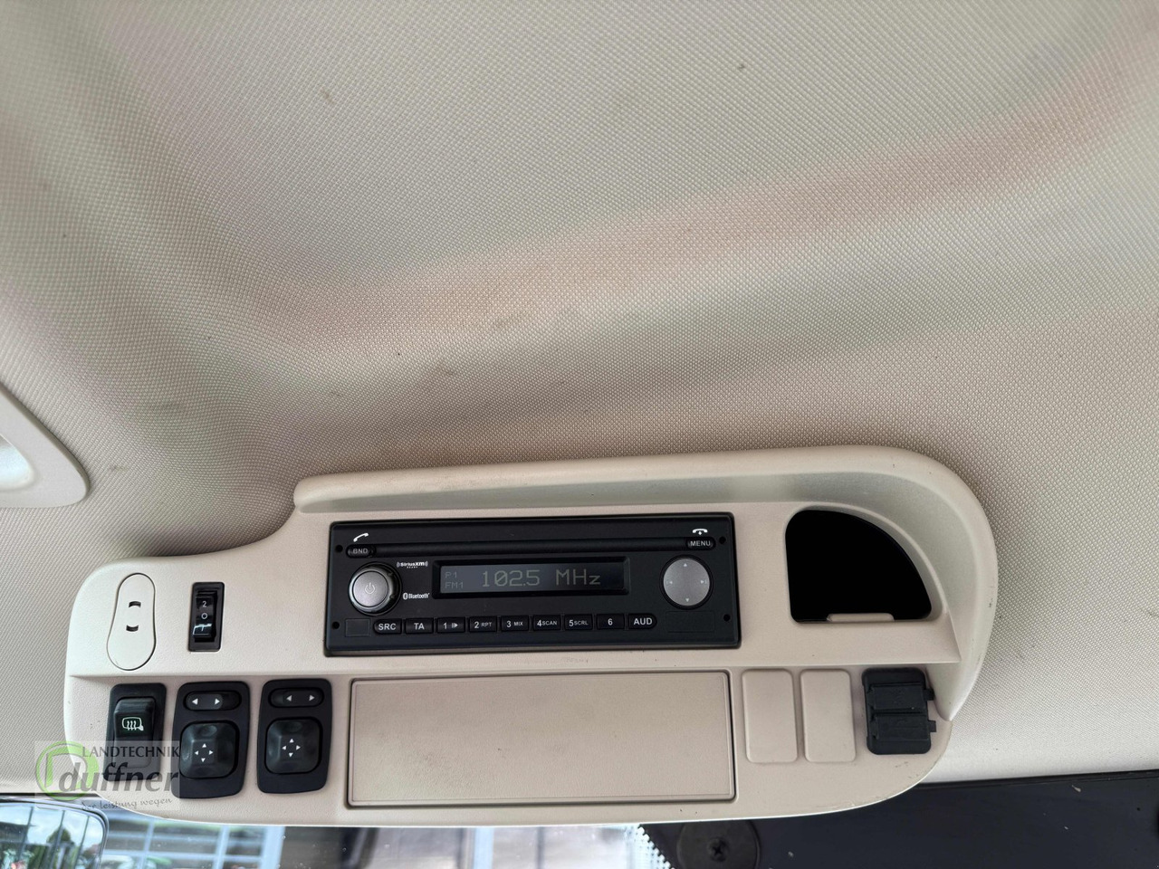 Leasing de John Deere 6215R John Deere 6215R: foto 11