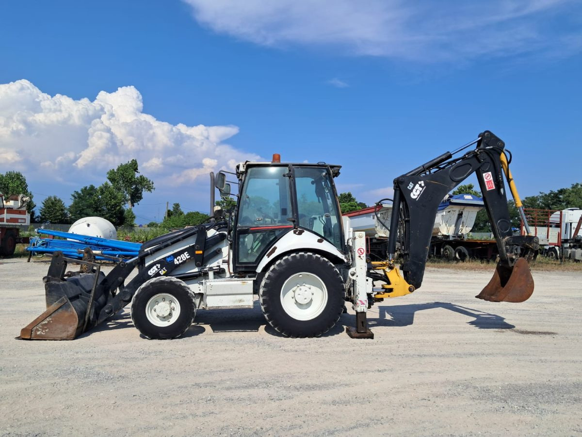 Retroexcavadora CATERPILLAR 428E: foto 12