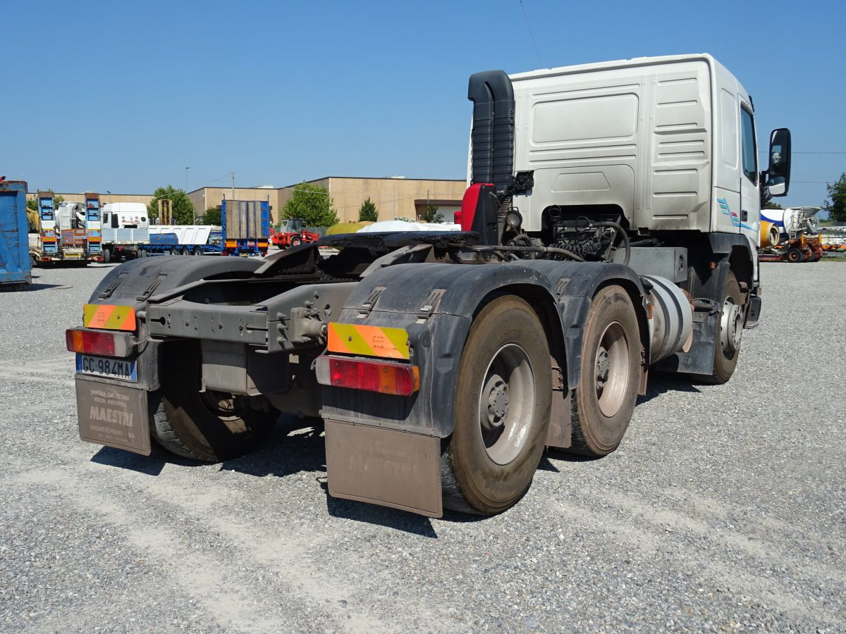 Cabeza tractora VOLVO FM12 420T 6X4: foto 7