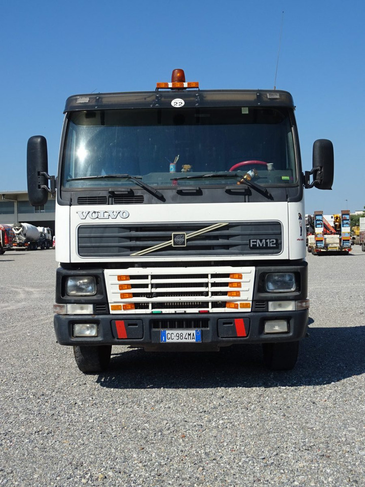 Cabeza tractora VOLVO FM12 420T 6X4: foto 6