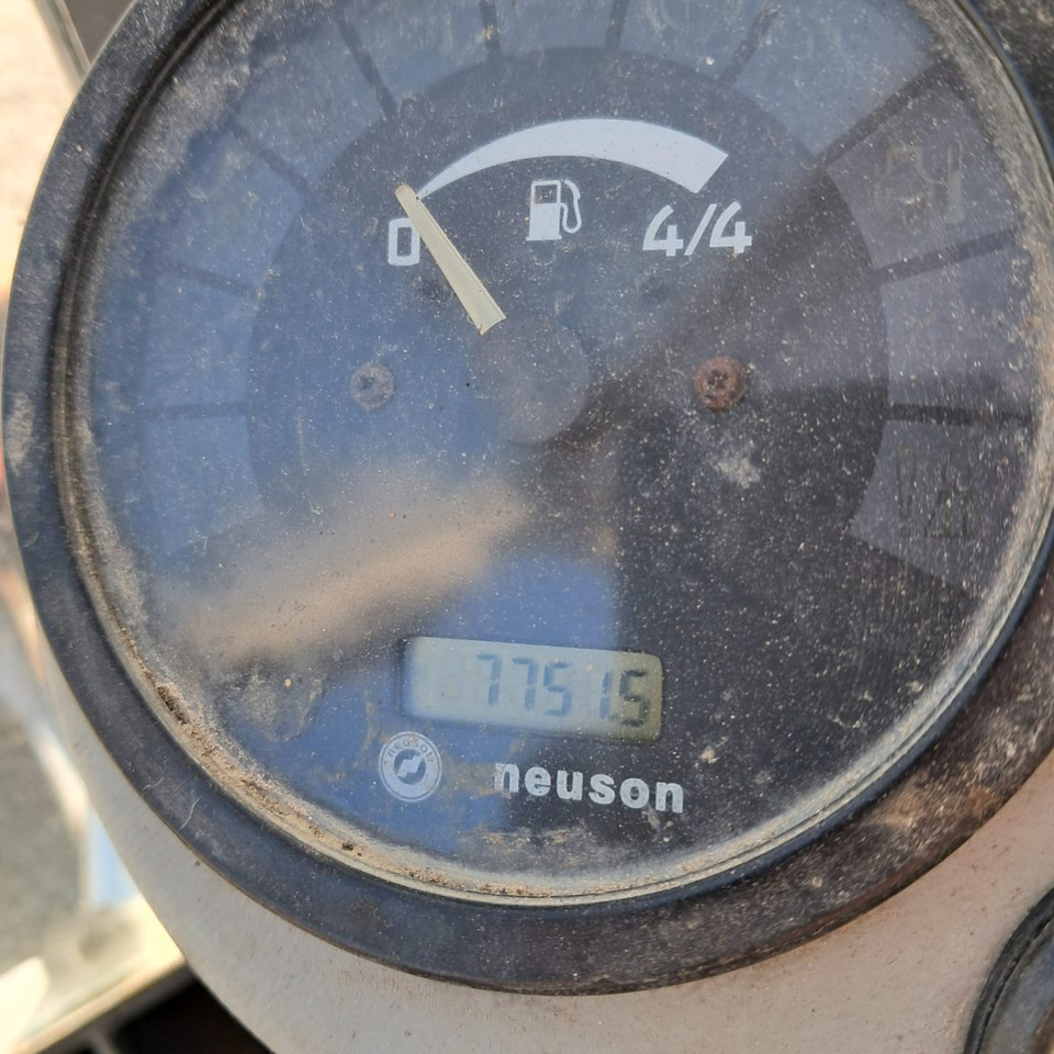 NEUSON 75Z3 RD - Miniexcavadora: foto 3 NEUSON 75Z3 RD - Miniexcavadora: foto 3