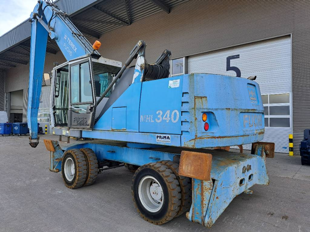 Fuchs MHL340D - Manipulador de materiales: foto 1 Fuchs MHL340D - Manipulador de materiales: foto 1