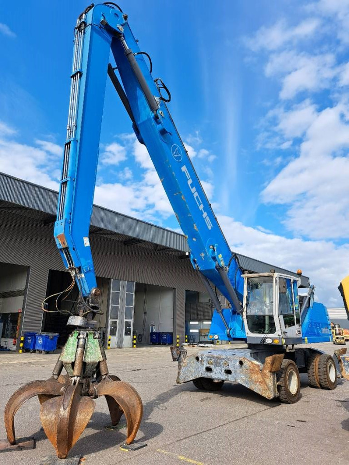 Fuchs MHL350E + Polyp - Manipulador de materiales: foto 2 Fuchs MHL350E + Polyp - Manipulador de materiales: foto 2