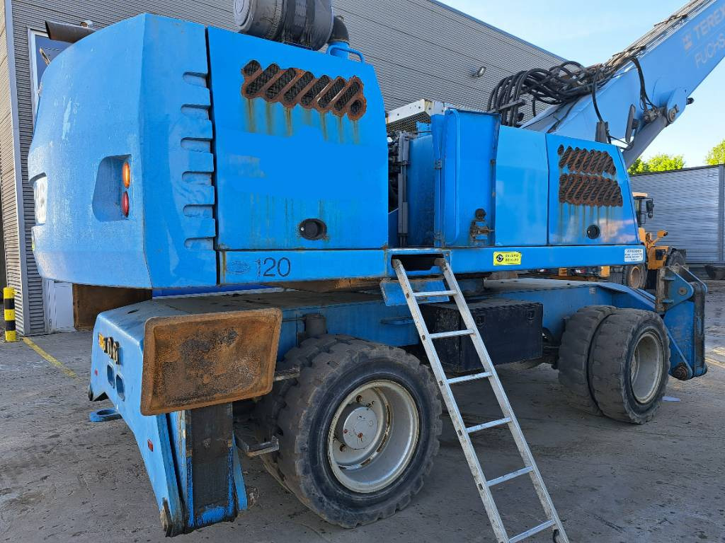 Fuchs MHL360D - Manipulador de materiales: foto 4 Fuchs MHL360D - Manipulador de materiales: foto 4