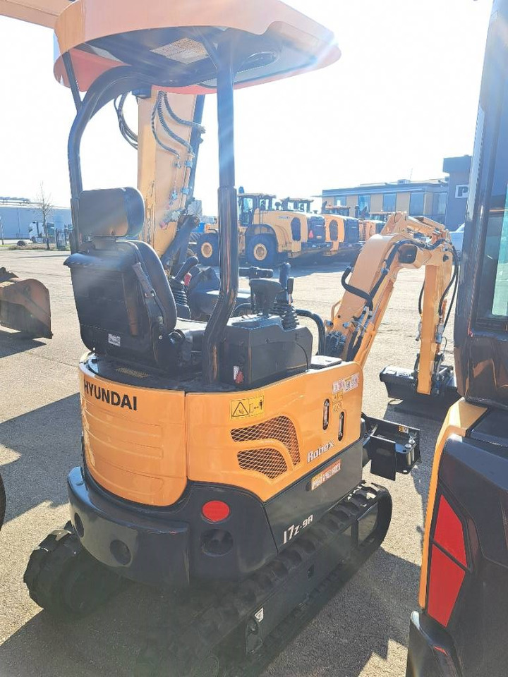 Hyundai R17Z-9AK - Miniexcavadora: foto 3 Hyundai R17Z-9AK - Miniexcavadora: foto 3