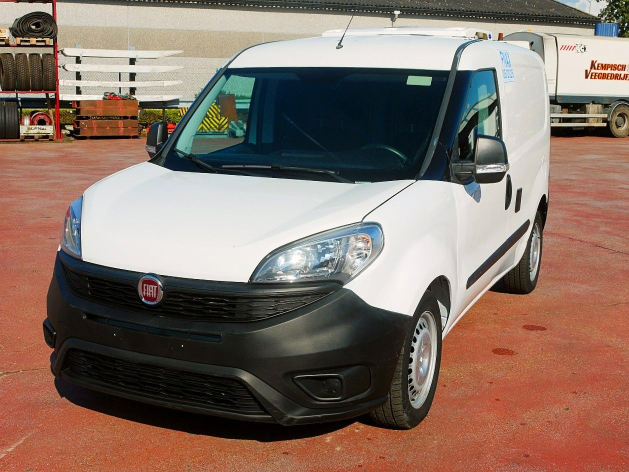 Fiat DOBLO 1.4 KUHLKASTENWAGEN CARRIER NEOS -20c E6 - Furgoneta frigorifica: foto 4 Fiat DOBLO 1.4 KUHLKASTENWAGEN CARRIER NEOS -20c E6 - Furgoneta frigorifica: foto 4