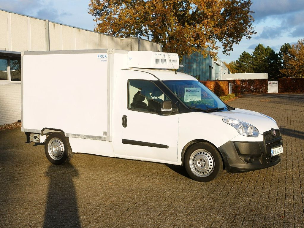 Fiat DOBLO 1.6 KUHLKOFFER CARRIER XARIOS -20 / AIRCO - Furgoneta frigorifica: foto 3 Fiat DOBLO 1.6 KUHLKOFFER CARRIER XARIOS -20 / AIRCO - Furgoneta frigorifica: foto 3