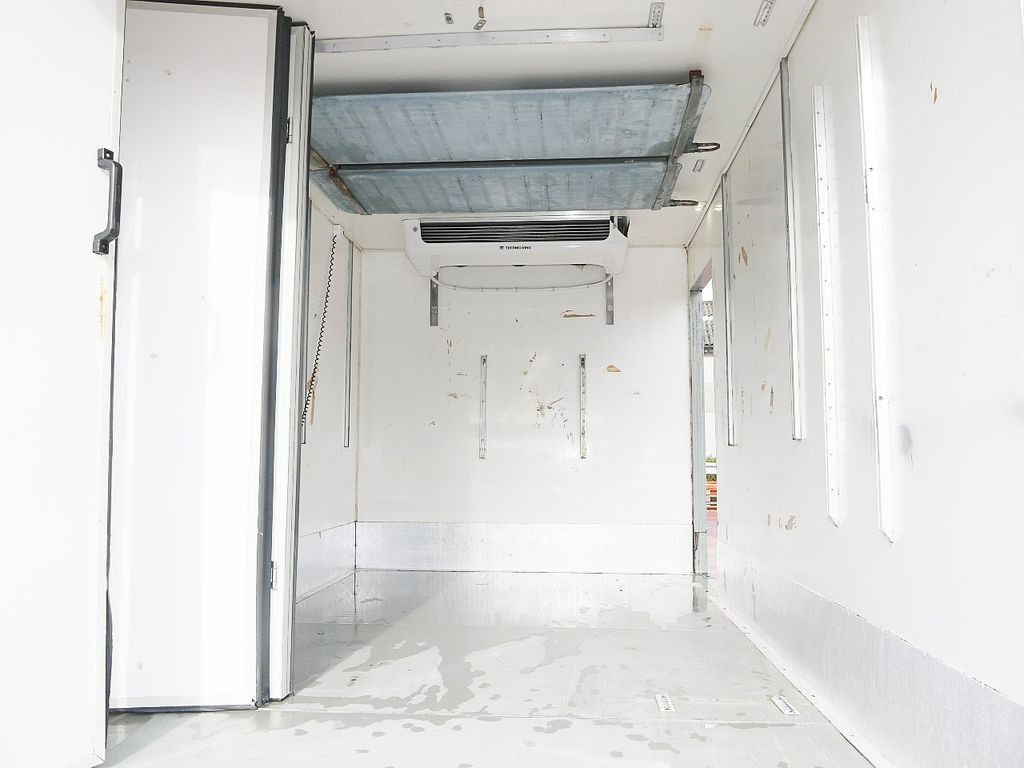 Furgoneta frigorifica Iveco 60C15 65 70 DAILY KUHLKOFFER THERMOKING V500 A/C Iveco 60C15 65 70 DAILY KUHLKOFFER THERMOKING V500 A/C: foto 10