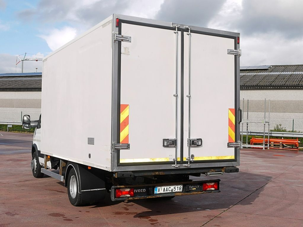 Furgoneta frigorifica Iveco 60C15 65 70 DAILY KUHLKOFFER THERMOKING V500 A/C Iveco 60C15 65 70 DAILY KUHLKOFFER THERMOKING V500 A/C: foto 7