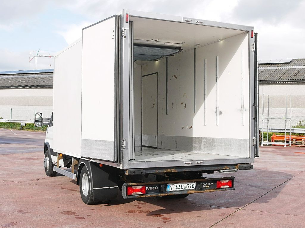 Furgoneta frigorifica Iveco 60C15 65 70 DAILY KUHLKOFFER THERMOKING V500 A/C Iveco 60C15 65 70 DAILY KUHLKOFFER THERMOKING V500 A/C: foto 8