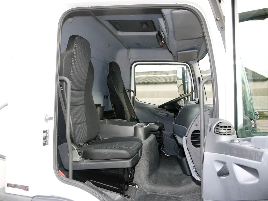 Camión frigorífico Mercedes-Benz 1318 ATEGO KUHLKOFFER CARRIER SUPRA 750 LBW: foto 12
