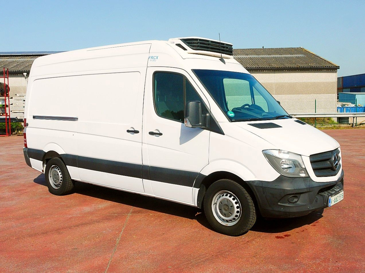 Mercedes-Benz 313 SPRINTER KUHLKASTENWAGEN CARRIER XARIOS -20C - Furgoneta frigorifica: foto 2 Mercedes-Benz 313 SPRINTER KUHLKASTENWAGEN CARRIER XARIOS -20C - Furgoneta frigorifica: foto 2