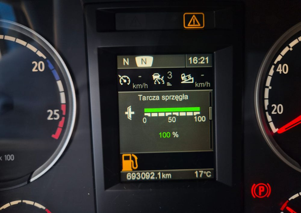 Cabeza tractora Scania R410: foto 35