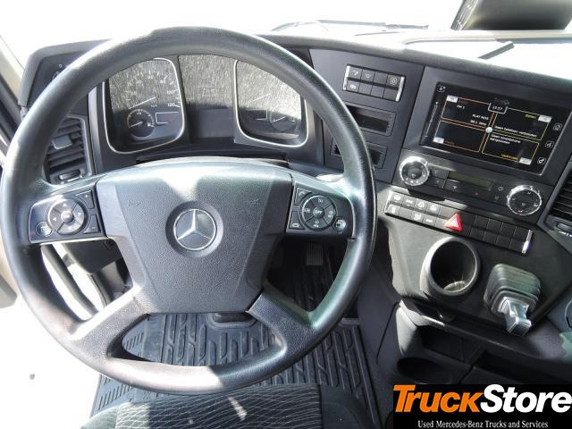 Cabeza tractora Mercedes-Benz Actros 1843 LS: foto 7