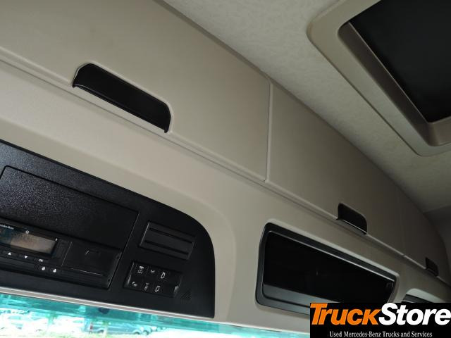 Mercedes-Benz Actros 1845 LS - Cabeza tractora: foto 2 Mercedes-Benz Actros 1845 LS - Cabeza tractora: foto 2