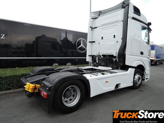 Mercedes-Benz Actros 1845 LS - Cabeza tractora: foto 4 Mercedes-Benz Actros 1845 LS - Cabeza tractora: foto 4