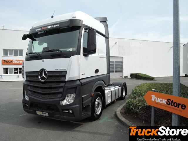 Mercedes-Benz Actros 1851 6X NEUE REIFEN LS - Cabeza tractora: foto 1 Mercedes-Benz Actros 1851 6X NEUE REIFEN LS - Cabeza tractora: foto 1