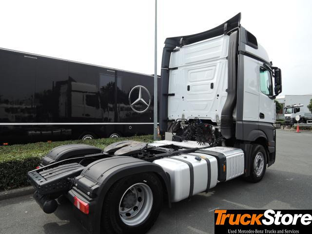 Mercedes-Benz Actros 1851 LS - Cabeza tractora: foto 4 Mercedes-Benz Actros 1851 LS - Cabeza tractora: foto 4