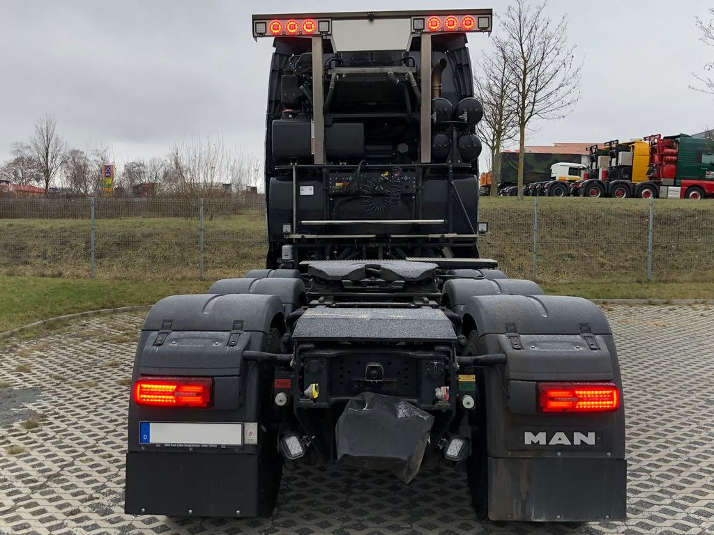 MAN TGX 41.640 8x4 Euro 6,Schwerlast 250t MAN TGX 41.640 8x4 Euro 6,Schwerlast 250t - Cabeza tractora: foto 4 MAN TGX 41.640 8x4 Euro 6,Schwerlast 250t MAN TGX 41.640 8x4 Euro 6,Schwerlast 250t - Cabeza tractora: foto 4