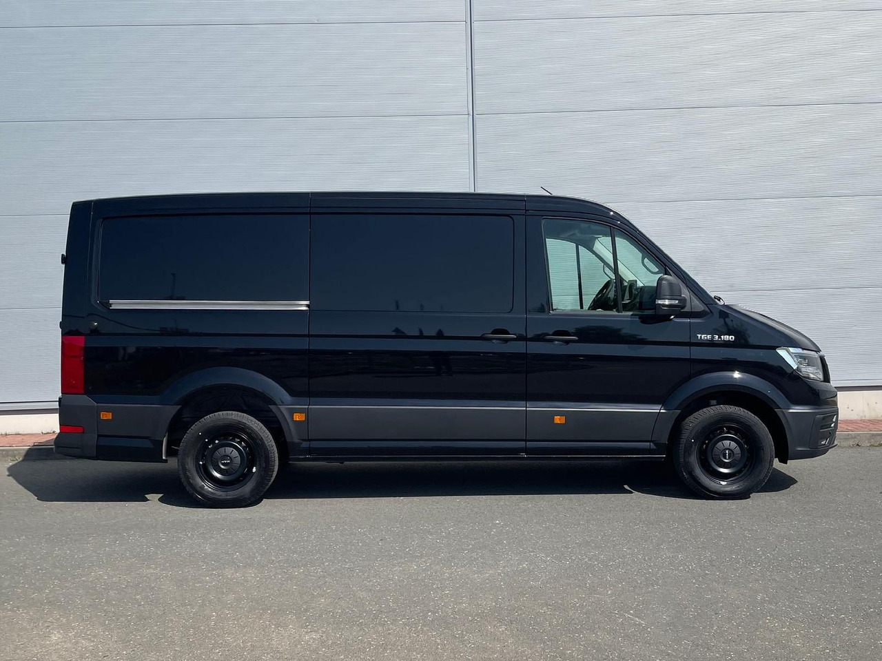 MAN TGE 3.180 L3H2 Kasten LED NAVI ACC LED STANDHZ - Furgoneta: foto 5 MAN TGE 3.180 L3H2 Kasten LED NAVI ACC LED STANDHZ - Furgoneta: foto 5