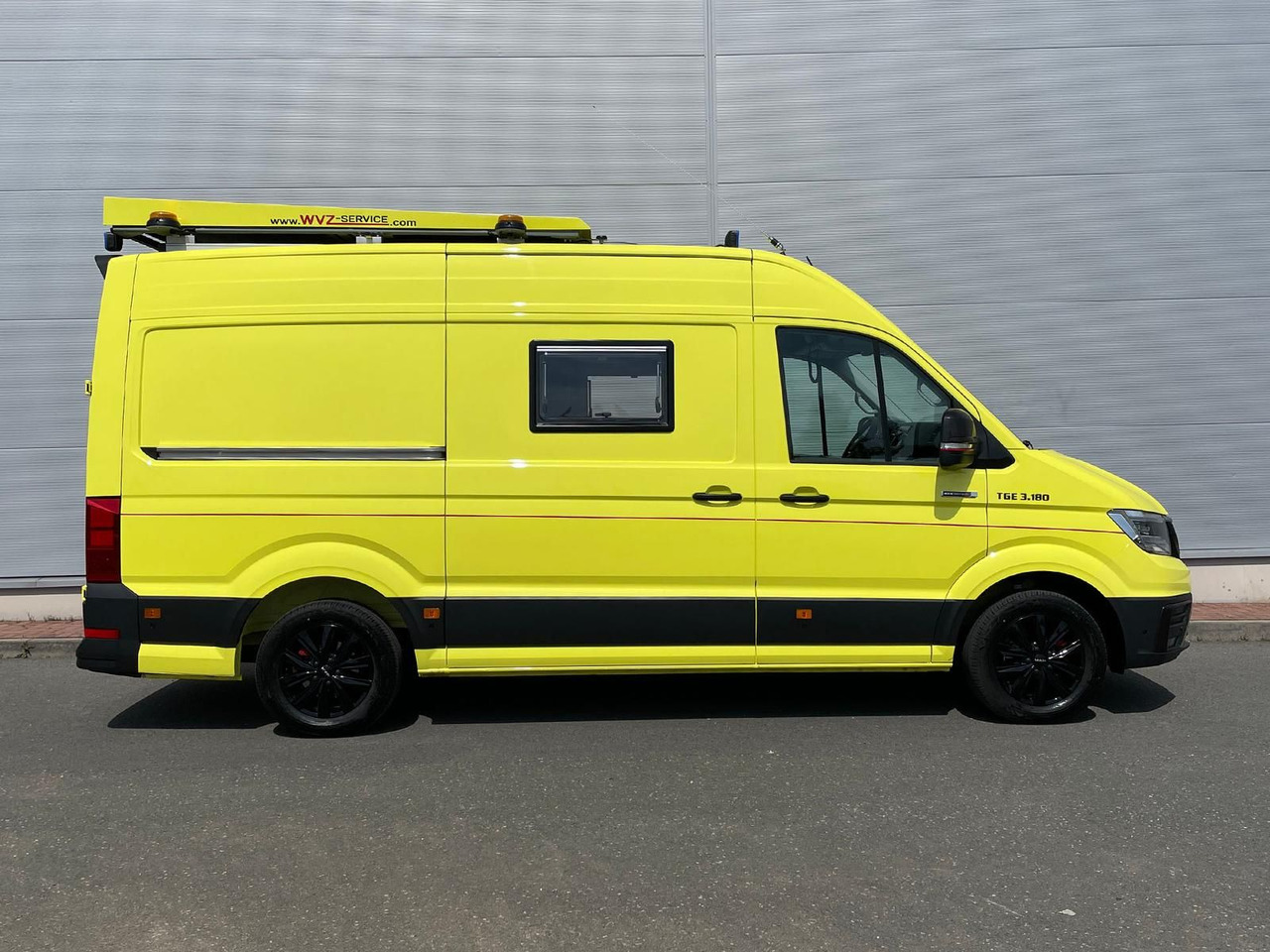 MAN TGE 3.180 L3H3 IndividualS BF3 + BEGLEITFAHRZEUG - Furgoneta: foto 5 MAN TGE 3.180 L3H3 IndividualS BF3 + BEGLEITFAHRZEUG - Furgoneta: foto 5