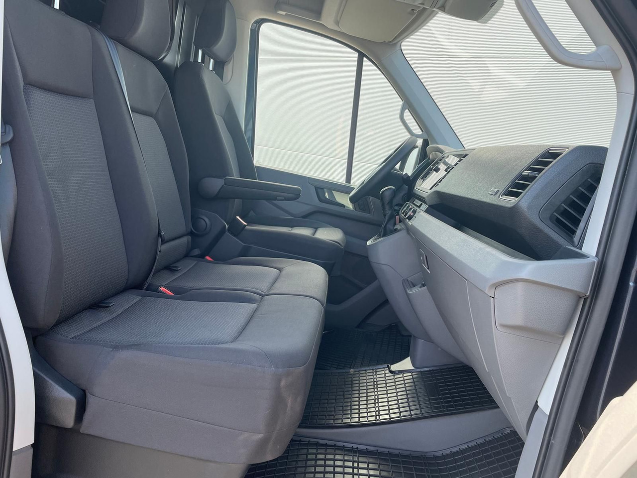 Coche MAN TGE 3.160 Kasten L4H3 LED AHK DAB KAMERA SITZHZ: foto 15 Coche MAN TGE 3.160 Kasten L4H3 LED AHK DAB KAMERA SITZHZ: foto 15