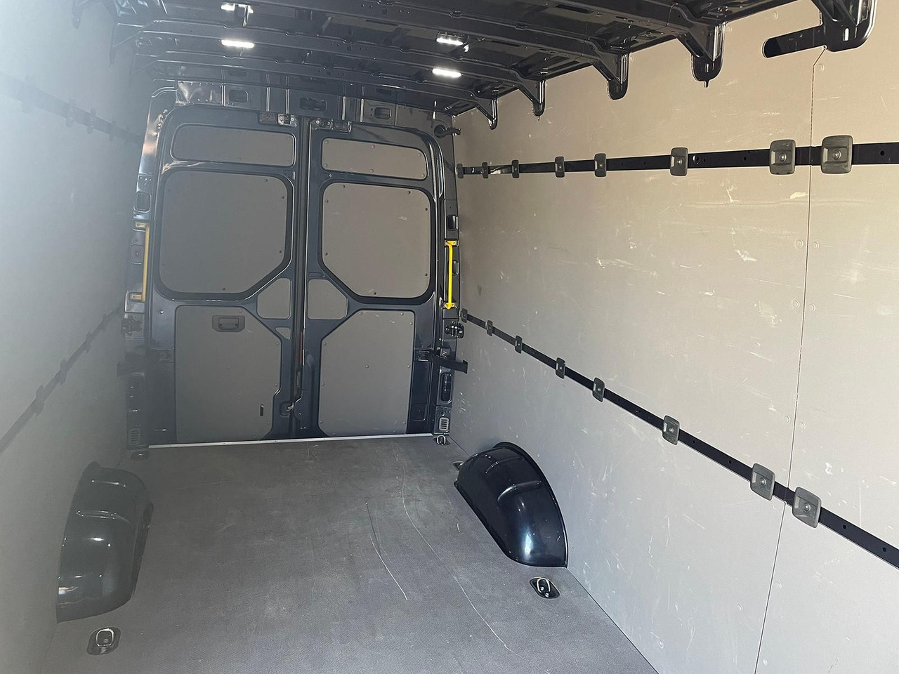 Coche MAN TGE 3.160 Kasten L4H3 LED AHK DAB KAMERA SITZHZ: foto 10 Coche MAN TGE 3.160 Kasten L4H3 LED AHK DAB KAMERA SITZHZ: foto 10