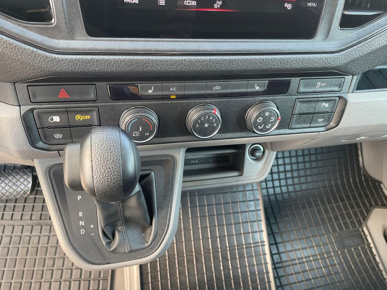 Coche MAN TGE 3.160 Kasten L4H3 LED AHK DAB KAMERA SITZHZ: foto 26 Coche MAN TGE 3.160 Kasten L4H3 LED AHK DAB KAMERA SITZHZ: foto 26