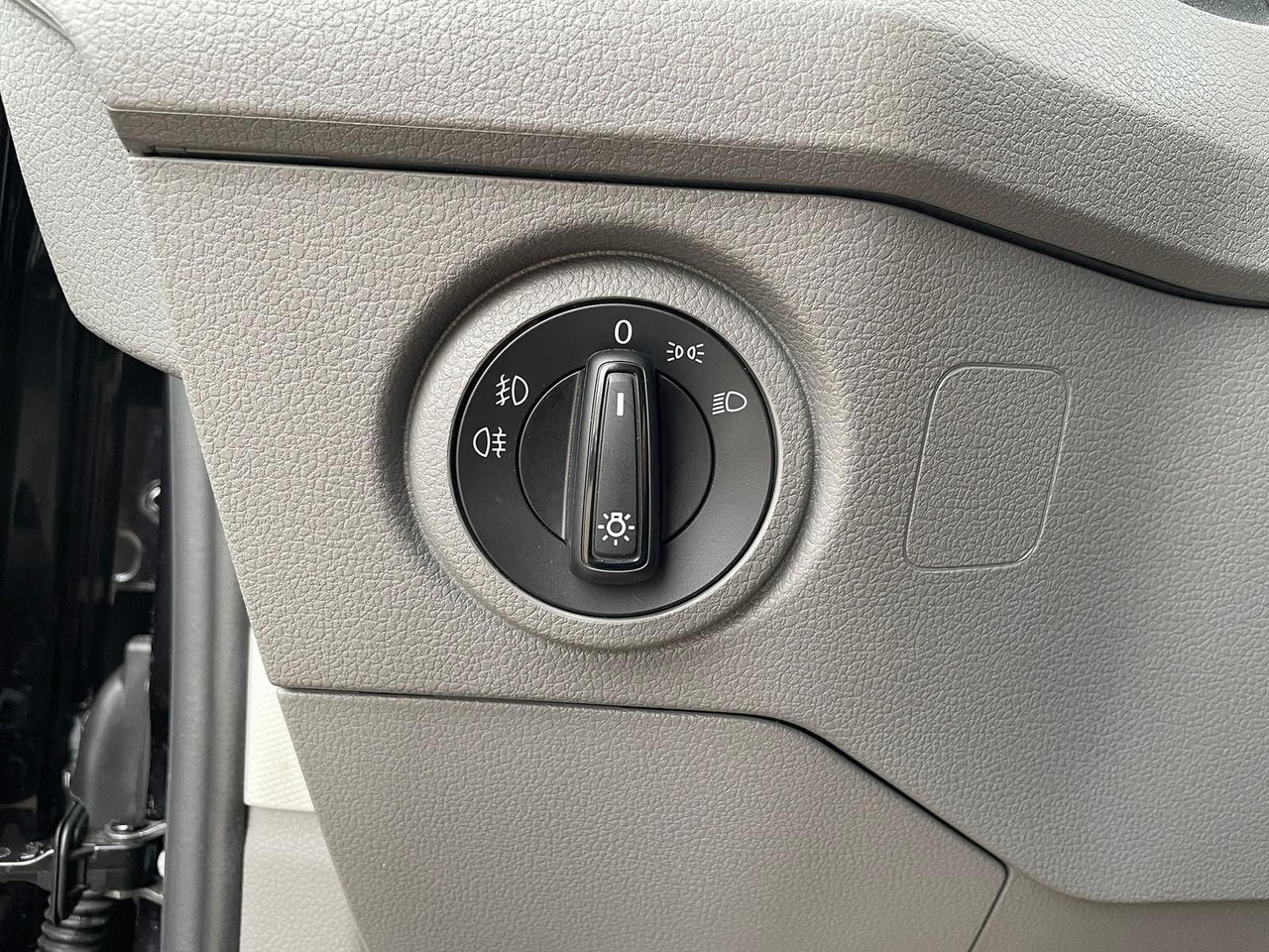 Coche MAN TGE 3.160 L3H3 Kasten RWD LED AHK TEMP SITZHZ: foto 28